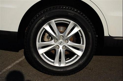 Hyundai Santa Fe 2010 photo 3