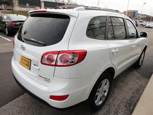 Hyundai Santa Fe 2010 photo 3