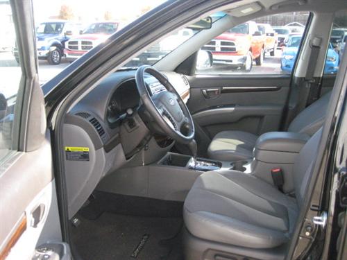 Hyundai Santa Fe 2010 photo 2