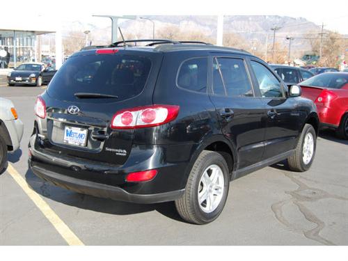 Hyundai Santa Fe 2010 photo 3