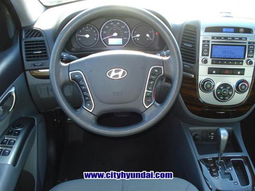 Hyundai Santa Fe 2010 photo 4