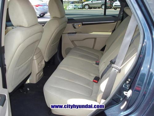 Hyundai Santa Fe 2010 photo 3