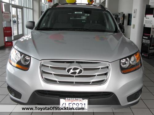 Hyundai Santa Fe 2010 photo 2