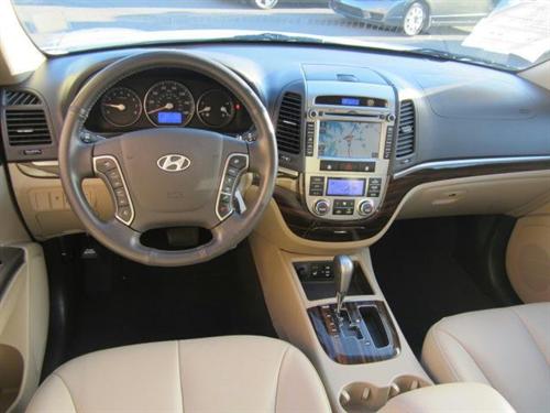 Hyundai Santa Fe 2010 photo 3