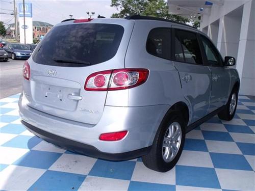 Hyundai Santa Fe 2010 photo 4