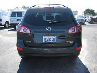 Hyundai Santa Fe 2010 photo 3