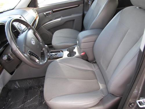 Hyundai Santa Fe 2010 photo 4