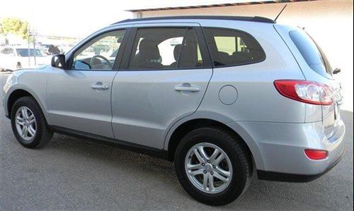 Hyundai Santa Fe 2010 photo 3