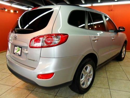 Hyundai Santa Fe 2010 photo 1