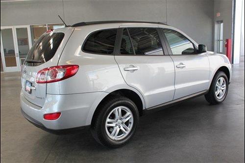 Hyundai Santa Fe 2010 photo 4