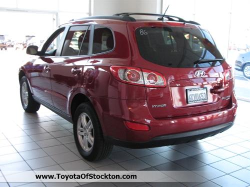 Hyundai Santa Fe 2010 photo 4