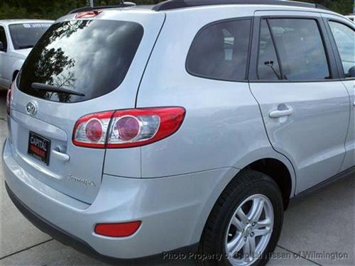 Hyundai Santa Fe 2010 photo 4