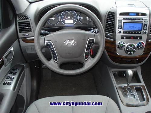 Hyundai Santa Fe 2010 photo 4