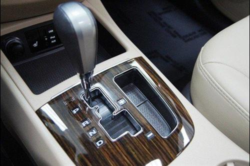 Hyundai Santa Fe 2010 photo 2