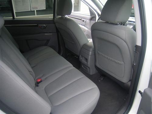 Hyundai Santa Fe 2010 photo 4