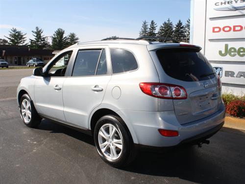 Hyundai Santa Fe 2010 photo 2