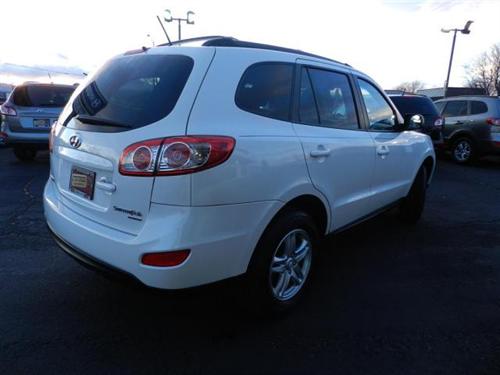 Hyundai Santa Fe 2010 photo 4
