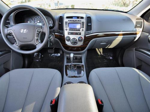 Hyundai Santa Fe 2010 photo 4