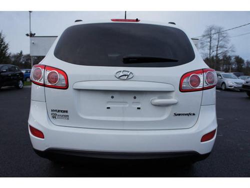 Hyundai Santa Fe 2010 photo 3