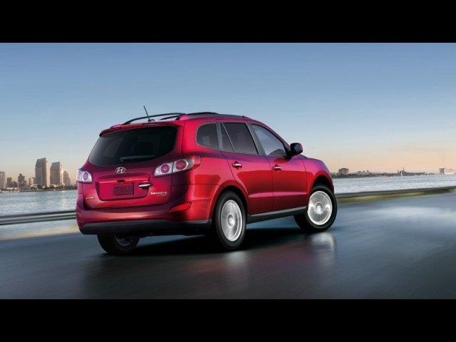 Hyundai Santa Fe 2011 photo 2