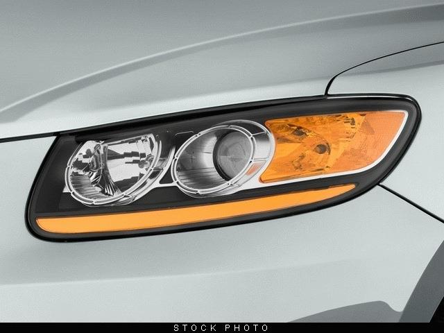 Hyundai Santa Fe 2011 photo 6