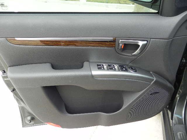 Hyundai Santa Fe 2011 photo 5