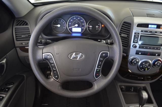 Hyundai Santa Fe 2012 photo 5
