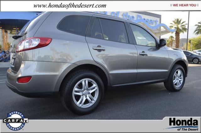 Hyundai Santa Fe 2012 photo 1