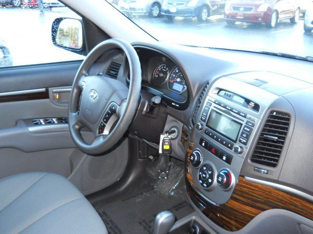 Hyundai Santa Fe 2012 photo 3