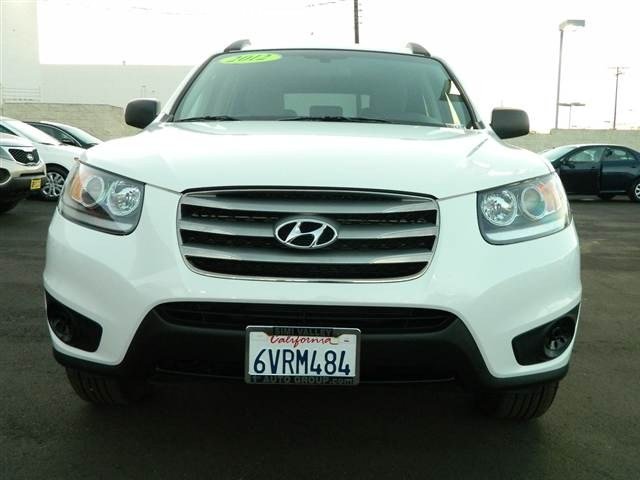 Hyundai Santa Fe 2012 photo 1