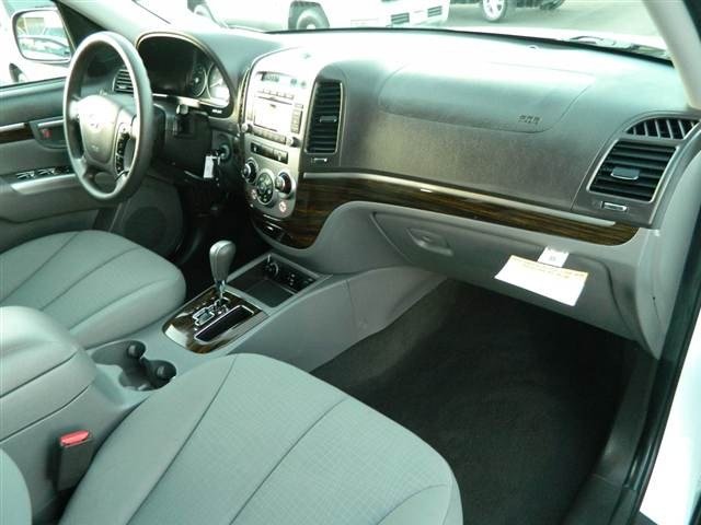 Hyundai Santa Fe 2012 photo 5
