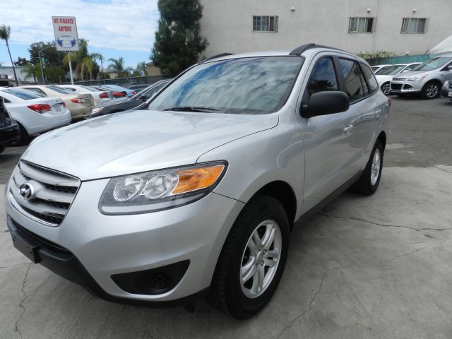 Hyundai Santa Fe 2012 photo 2