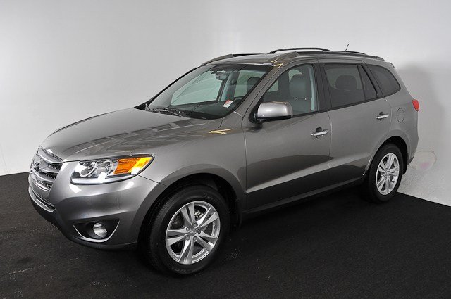 Hyundai Santa Fe 2012 photo 1