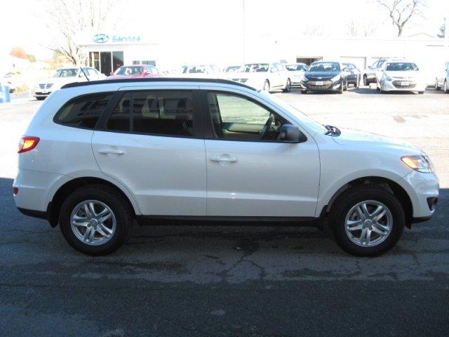 Hyundai Santa Fe 2012 photo 4