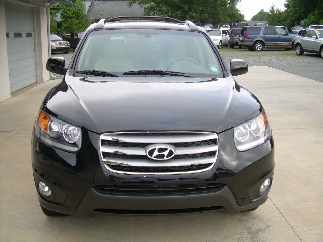 Hyundai Santa Fe 2012 photo 1