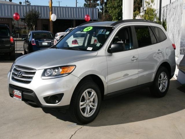 Hyundai Santa Fe 2012 photo 3