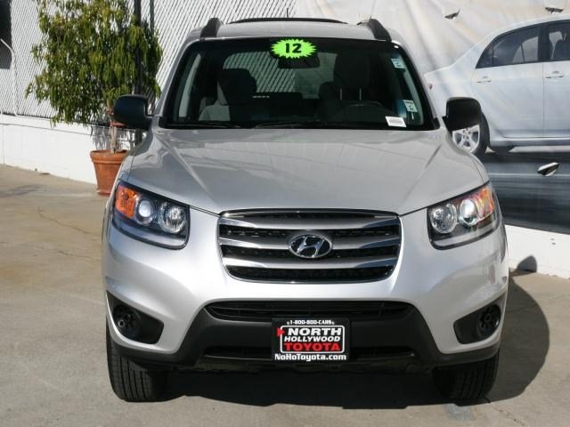 Hyundai Santa Fe 2012 photo 2