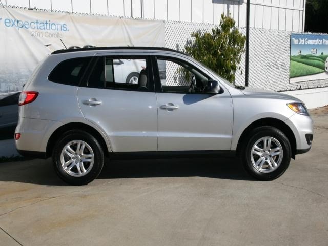 Hyundai Santa Fe 2012 photo 1