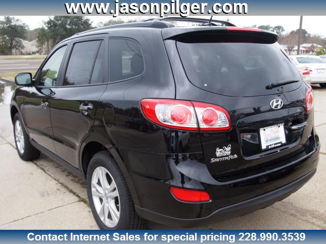 Hyundai Santa Fe 2012 photo 3