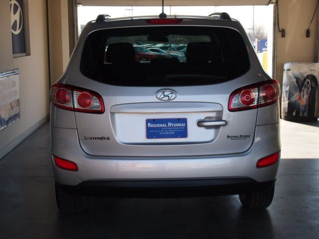 Hyundai Santa Fe 2012 photo 4