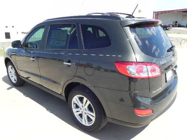 Hyundai Santa Fe 2012 photo 2