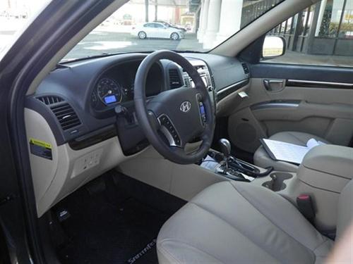 Hyundai Santa Fe 2012 photo 1