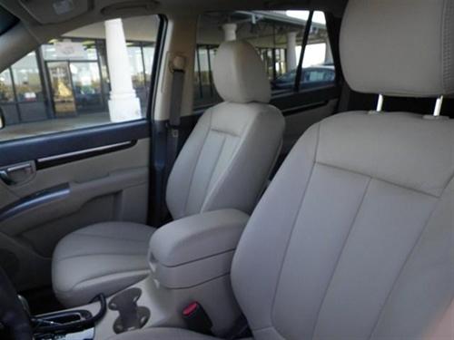 Hyundai Santa Fe 2012 photo 2
