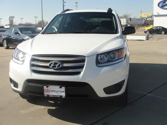 Hyundai Santa Fe 2012 photo 1