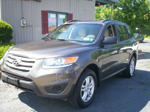 Hyundai Santa Fe 2012 photo 2