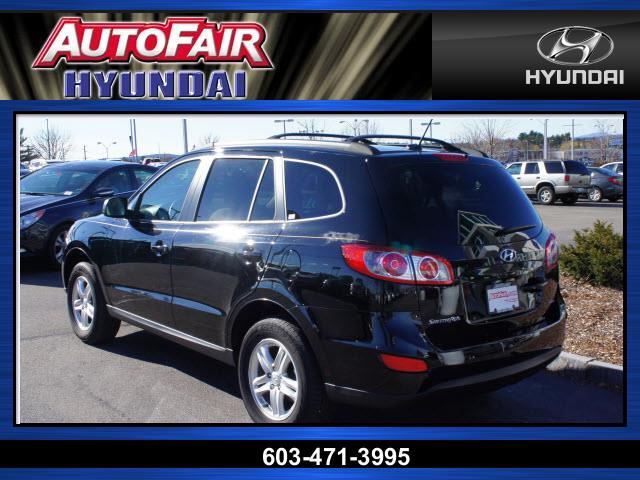 Hyundai Santa Fe 2012 photo 2