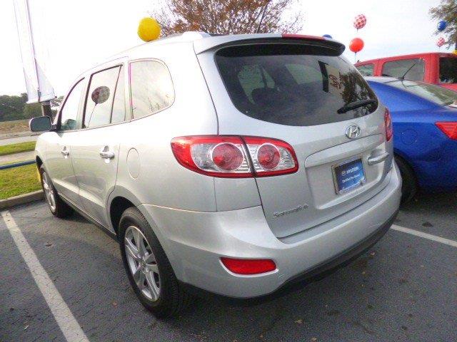 Hyundai Santa Fe 2012 photo 2