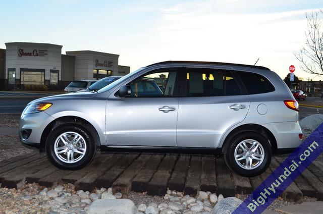 Hyundai Santa Fe 2012 photo 2