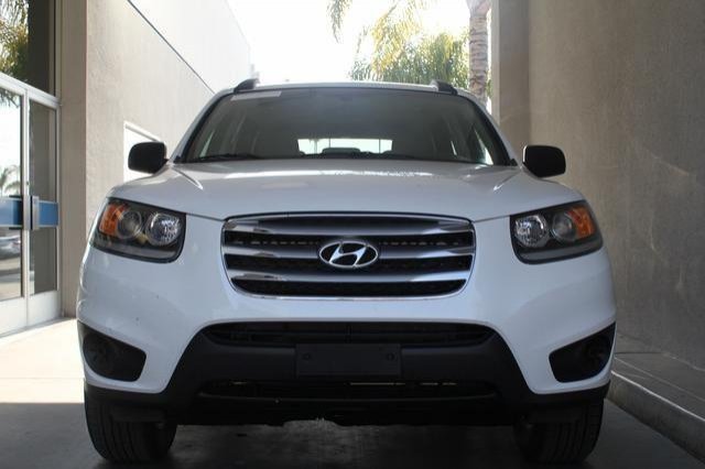 Hyundai Santa Fe 2012 photo 2
