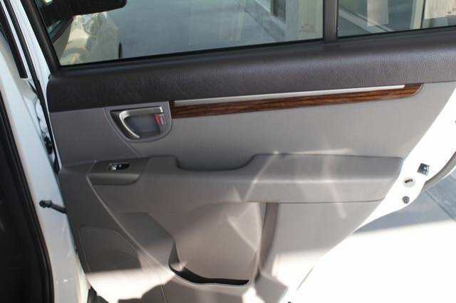 Hyundai Santa Fe 2012 photo 5